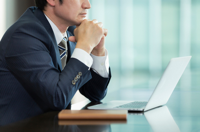 経営ビザを更新するのに確認書/評価書が必要な理由